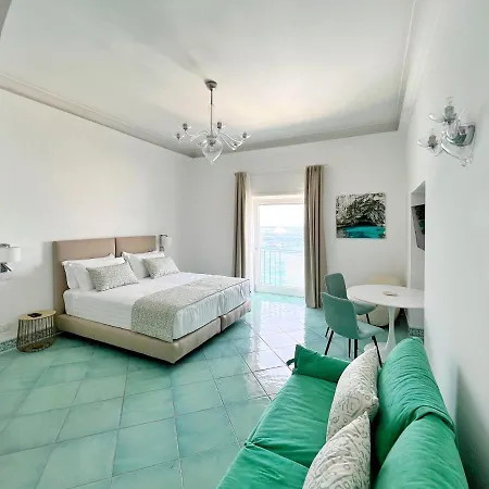 Casa Adelaide 4* 카프리